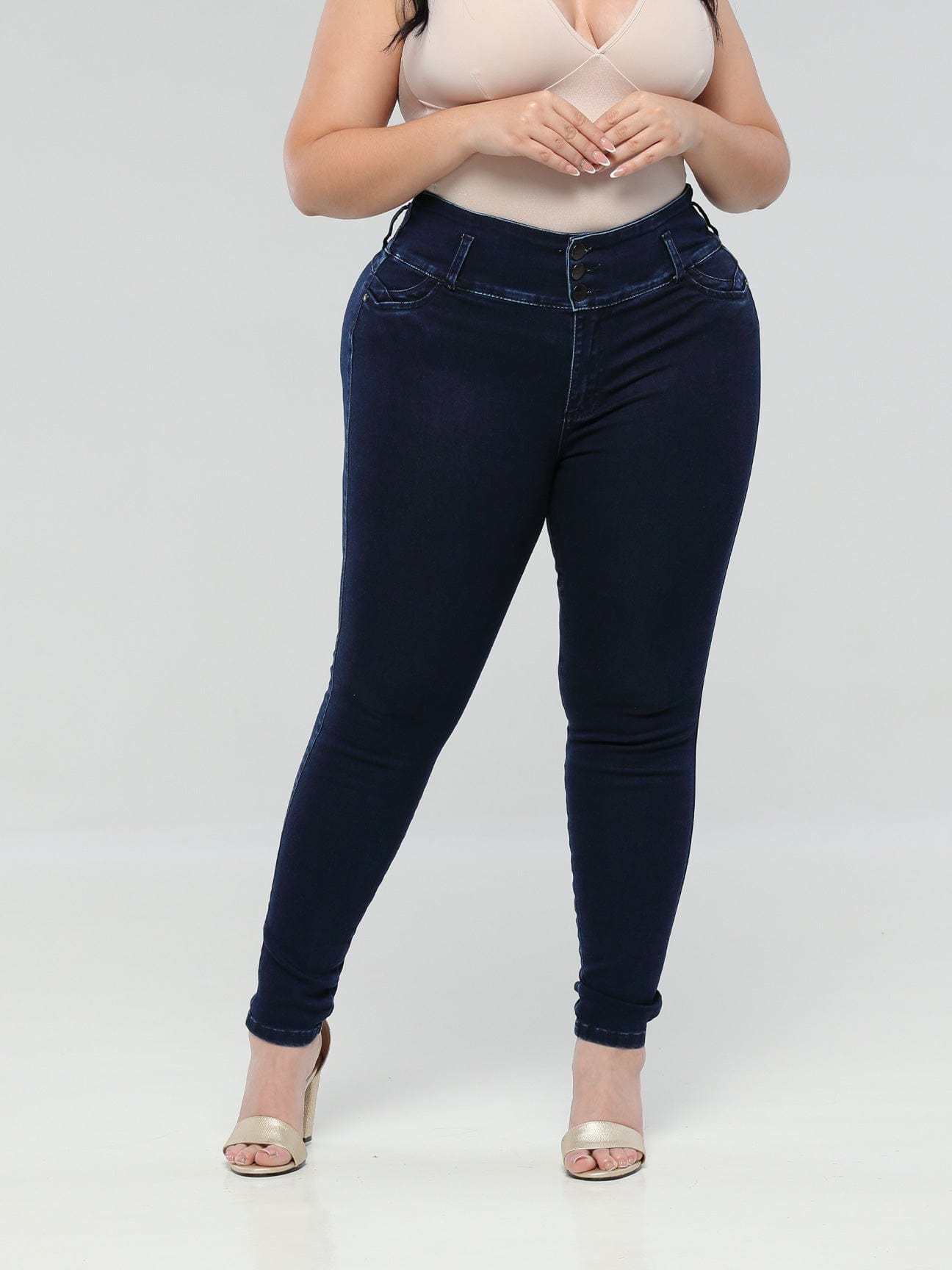 Eira Butt Lift Jeans 15351