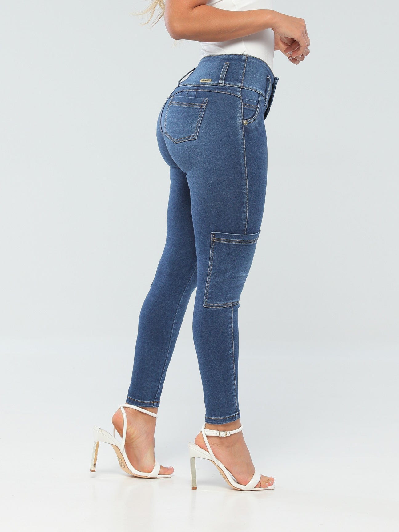 Ivanka Butt Lift Jeans 15572