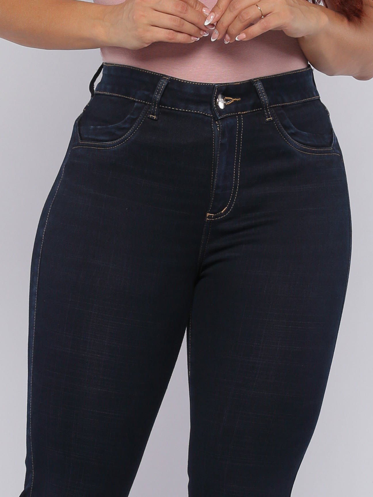 Gabriela Butt Lift Jeans 15897