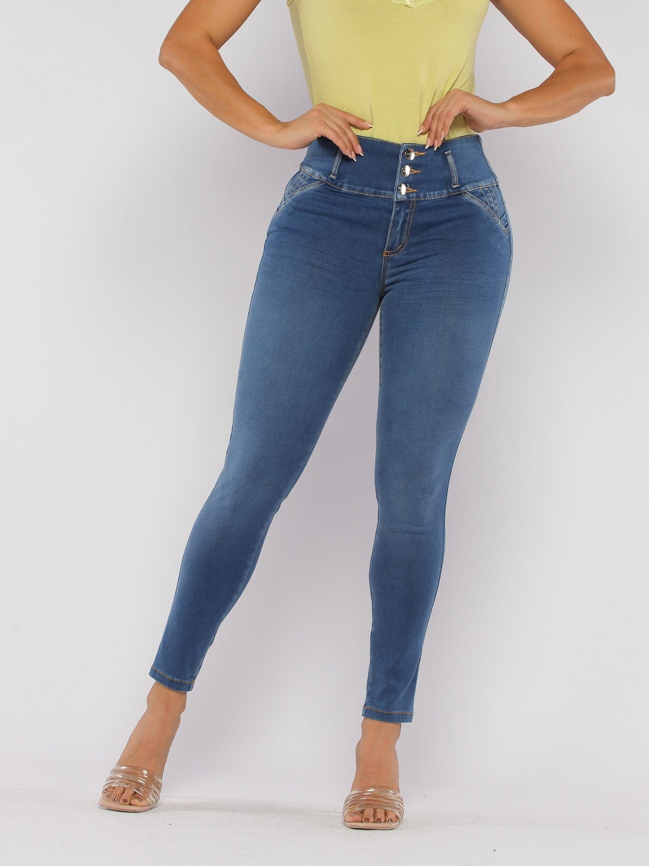 Lucia Butt Lift Jeans 15908