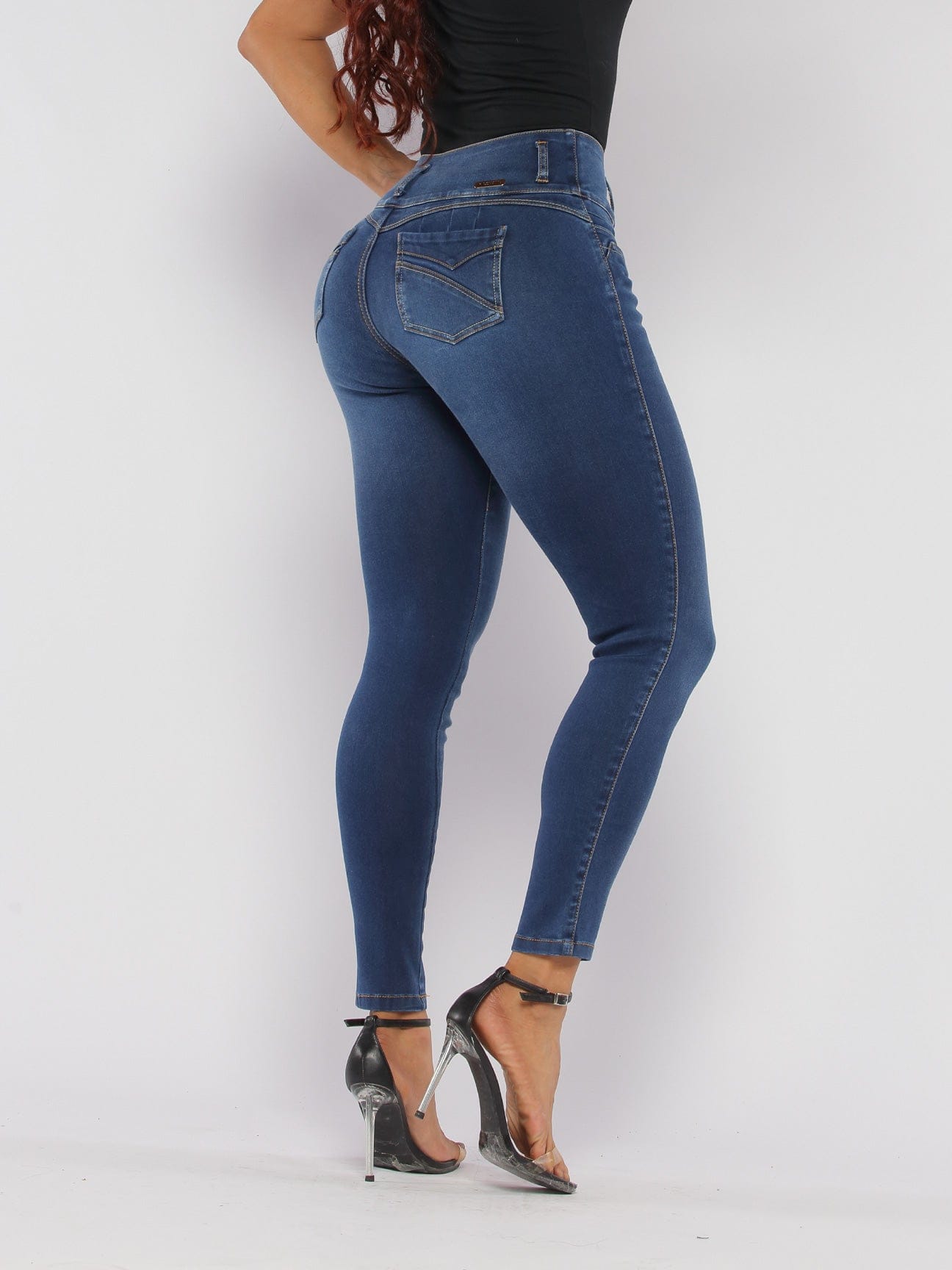 Festive Luxe Butt Lift Jeans 15909