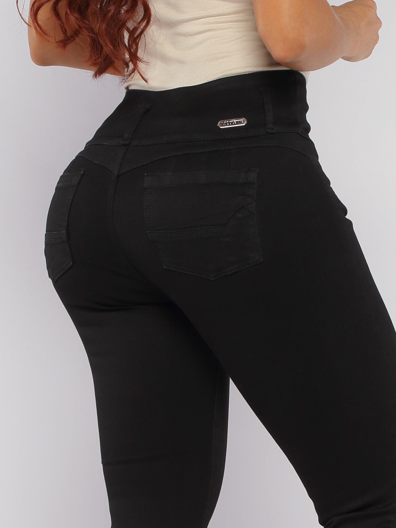 December Romance Butt Lift Jeans 15912