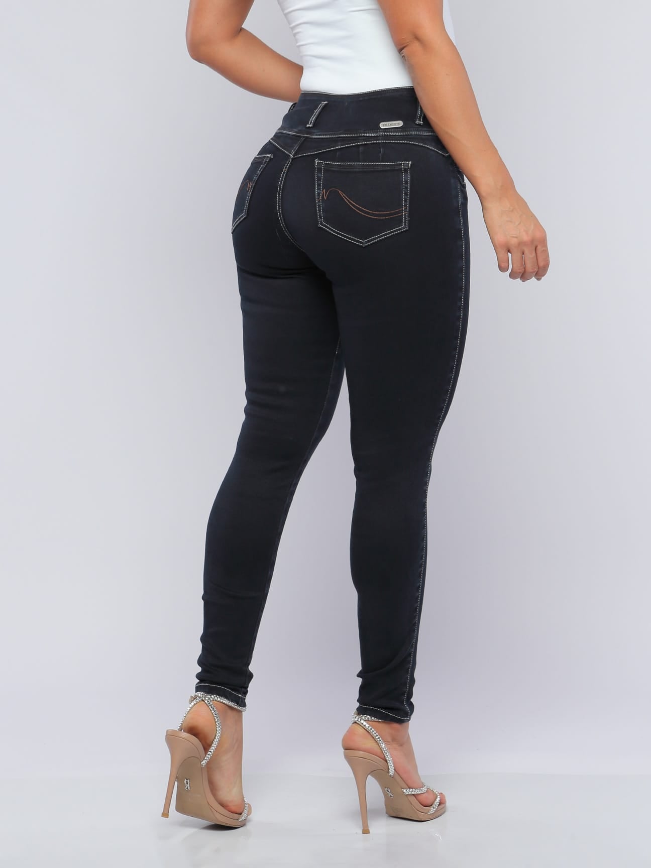 Antonella Butt Lift Jeans 16000