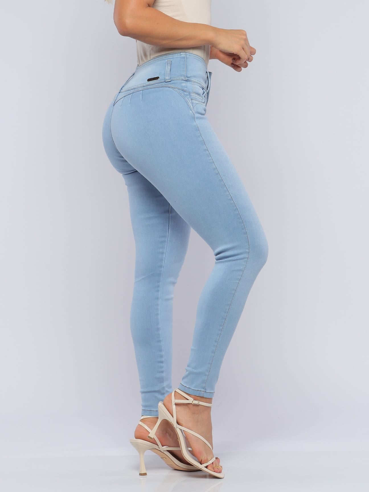 Ariana Butt Lift Jeans 16003