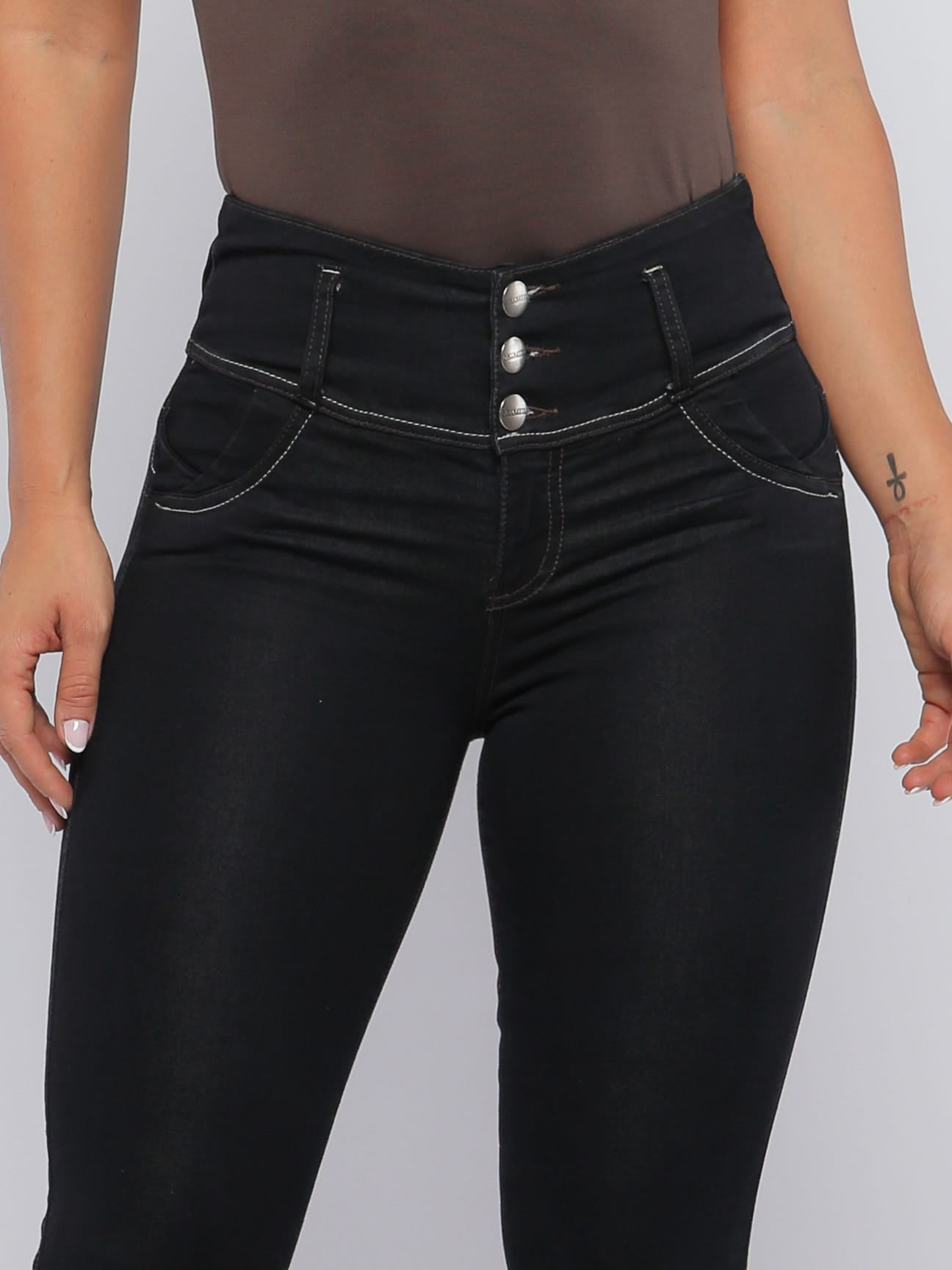 Allure Butt Lift Jeans 16016
