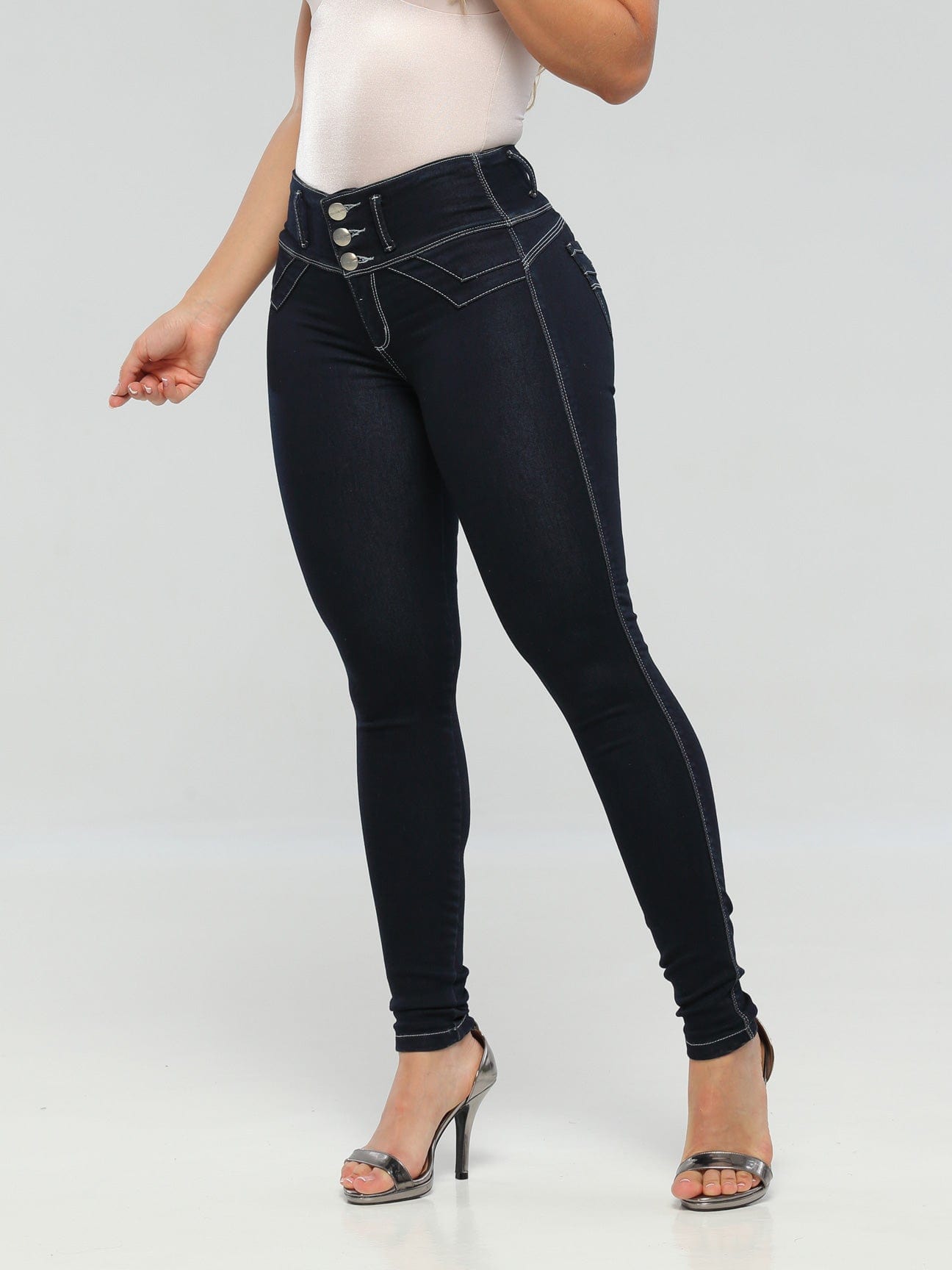QCool Women's Denim Print Fake Jeans Kardashian Butt Lifting Skinny  Colombian Pants Jean Like Seamless Yoga Leggings : : Clothing,  Shoes 