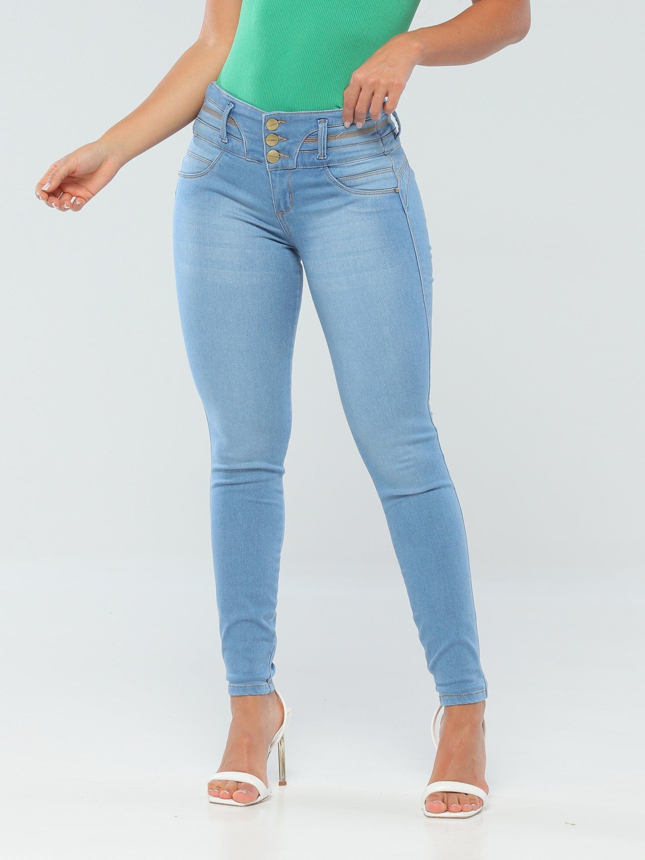 Maggie Butt Lift Jeans CB126