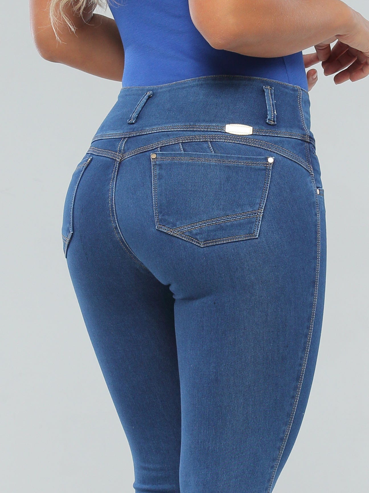 Ashley Butt Lift Jeans 4016