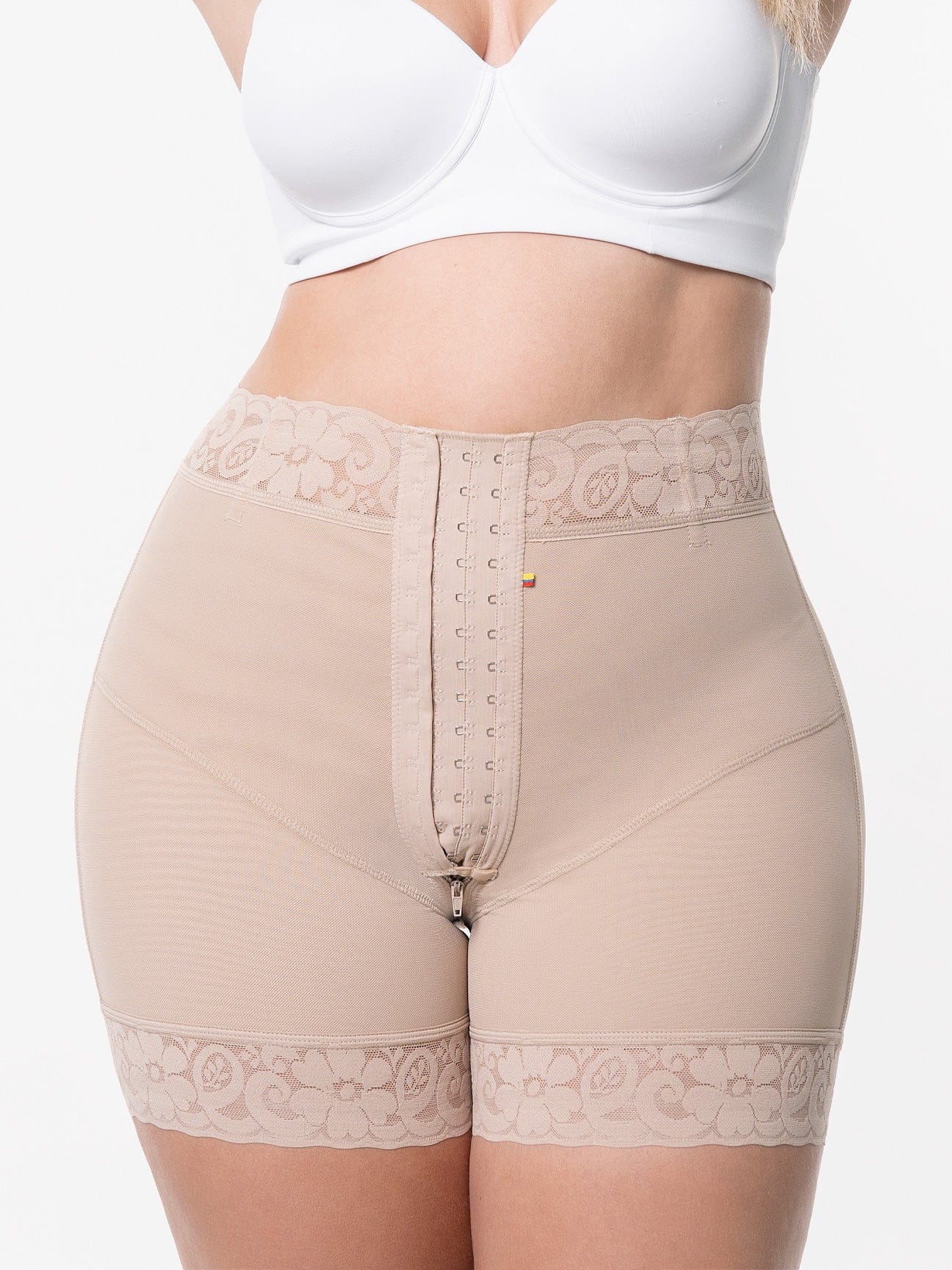 Sculpting Lift Shorts with Hooks SH143ST