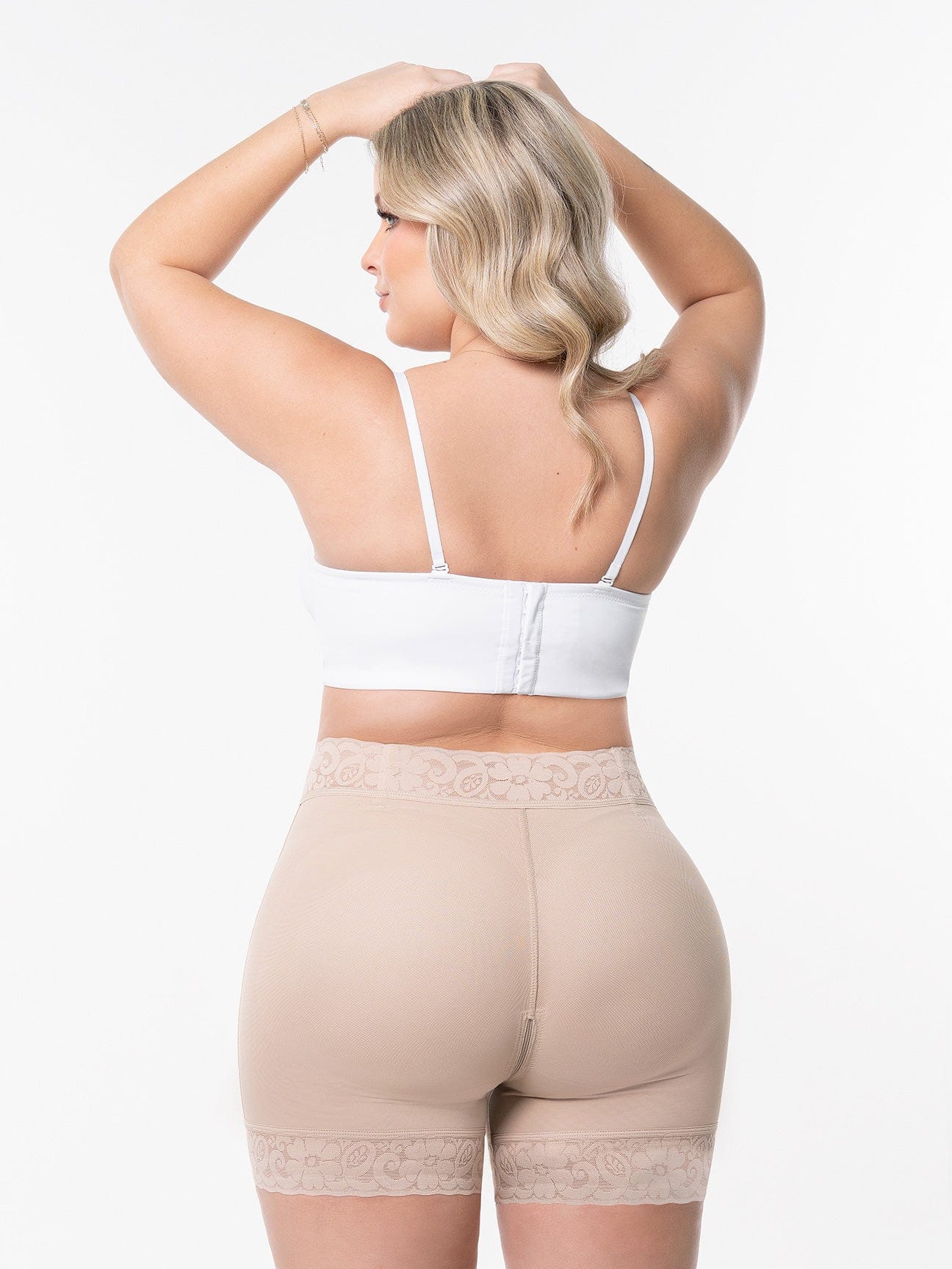 Sculpting Lift Shorts with Hooks SH143ST