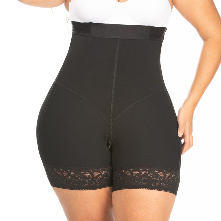 Waist view of the invisible shorts and waist shaper showing the lower zippers.