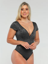 Body negro de escote corazón con control de barriga NS507