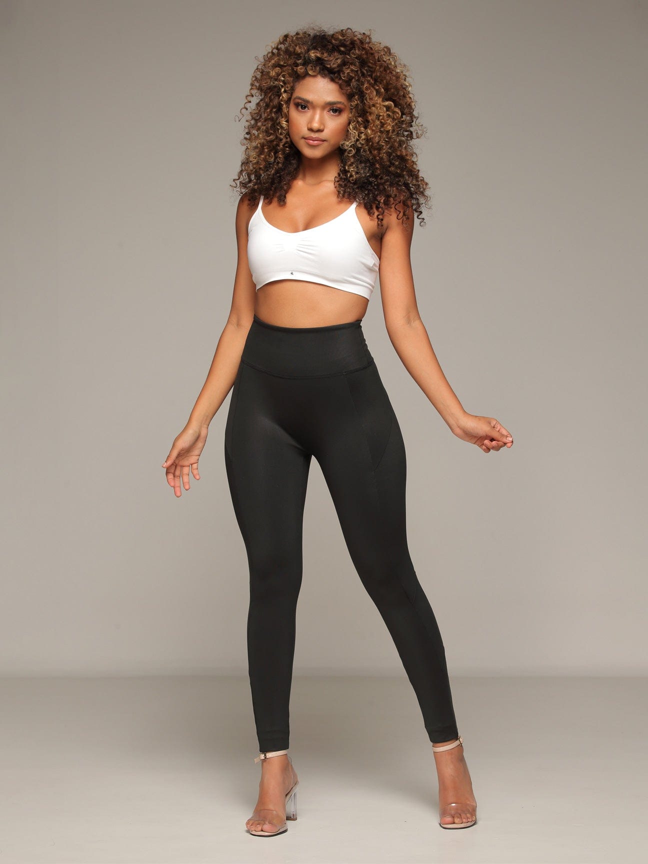 Butt Lifter Sports Leggings with Internal High Waist Fajas Powernet Supplex Levanta  Cola Pantalones Colombianos 406BB Small Black at  Women's Clothing  store